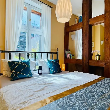 Fewozauber - 5 Klosterstrasse, Direkt Am Schloss, Garten, Kueche, 2 X Kamin, Fahrraeder Abstellbar Casa de Férias *