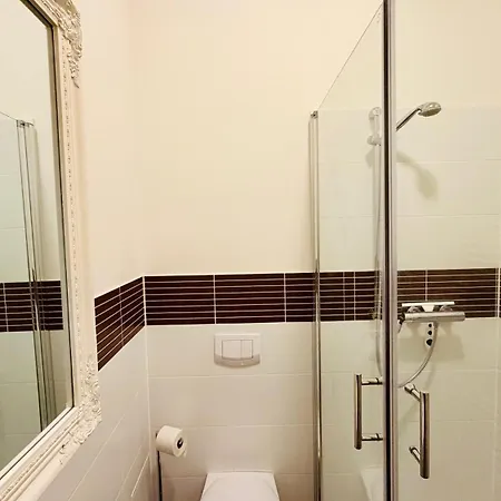 Fewozauber - 5 Klosterstrasse, Direkt Am Schloss, Garten, Kueche, 2 X Kamin, Fahrraeder Abstellbar *