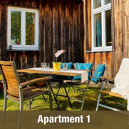 Casa de Férias Fewozauber - 5 Klosterstrasse, Direkt Am Schloss, Garten, Kueche, 2 X Kamin, Fahrraeder Abstellbar *